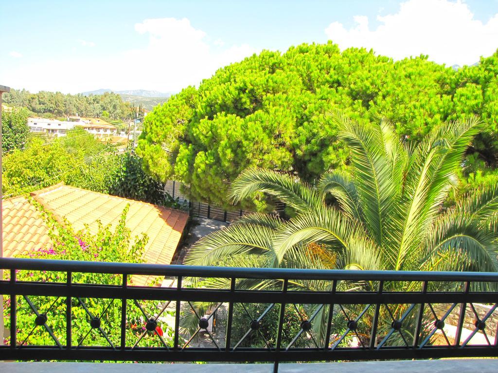 Lefktron Hotel Stoúpa Rum bild